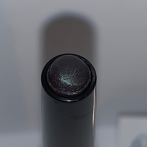 NARS Sukhothai Velvet Shadow Stick - Picture 4 of 11